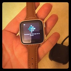 Fitbit verse rose gold